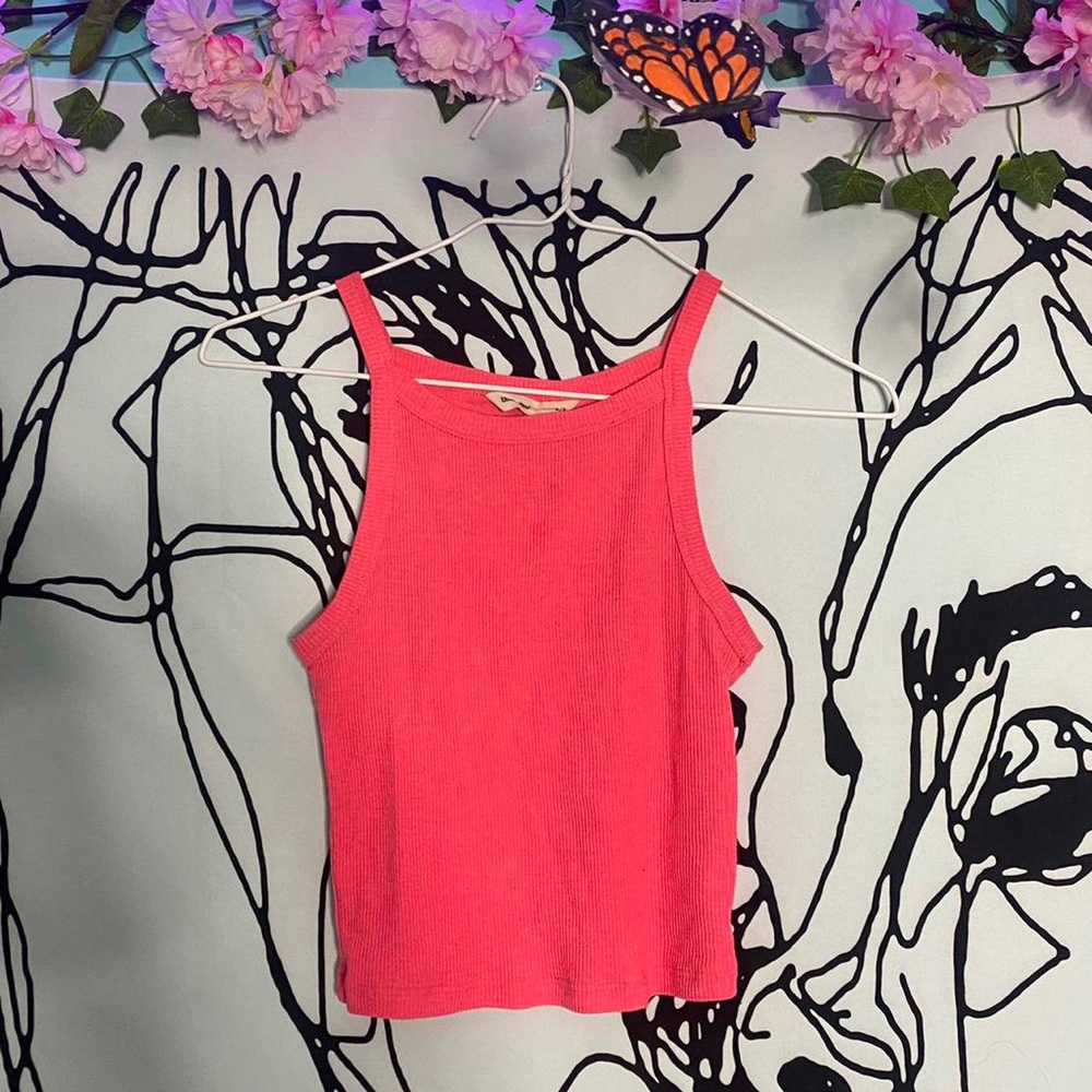 ❤️‍🔥3 / 30❤️‍🔥 Urban Planet Hot Pink High Neck Crop Top Small